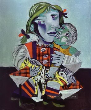  picasso - Maya Picassos Tochter mit einer Puppe 1938 Kubismus Pablo Picasso